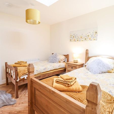 ניוטאון Varley Villa מראה חיצוני תמונה
